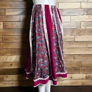 VINTAGE 80s Lace Ruffle Square Dance Skirt Size 4 Bohemian Maxi Length Velvet